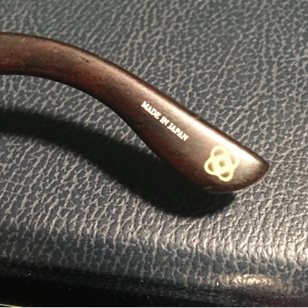 Oscar de la Renta black frame Dark Brown wood side Sunglasses - Picture 5 of 7